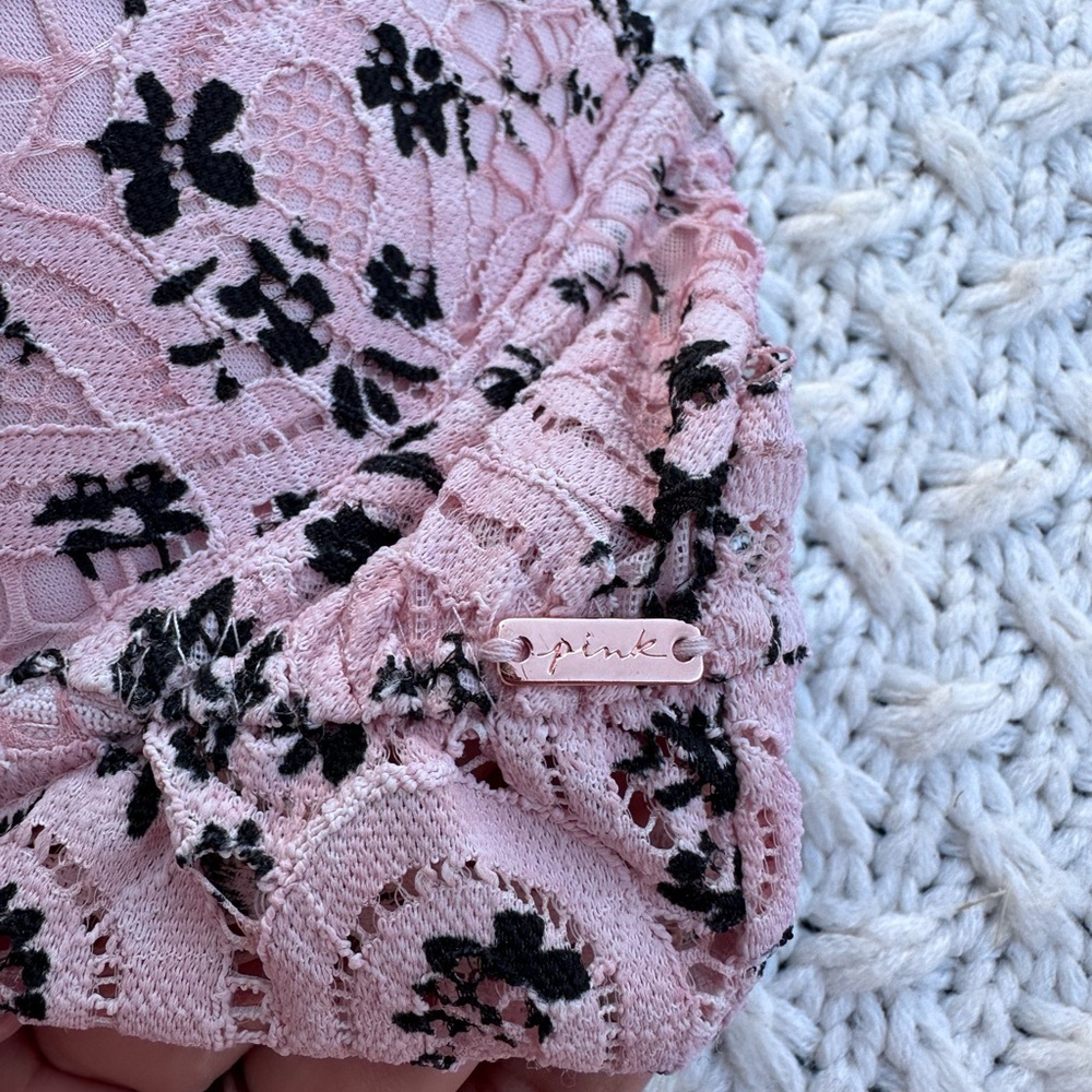 PINK XL WOMENS Floral Lace Bralette in Lavender and Black - Picture 9 of 12